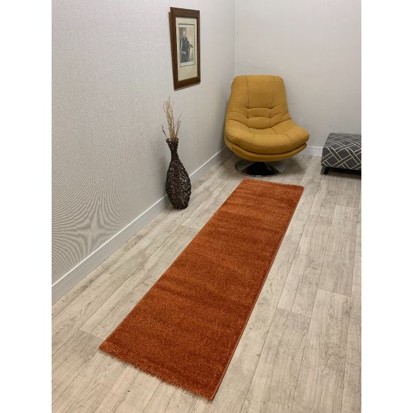 Lonsdale Burnt Orange Runner
